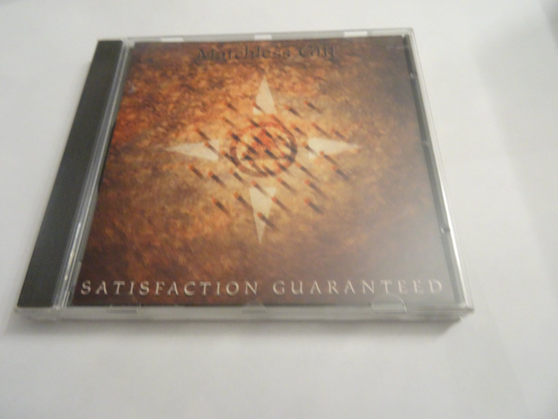 CD: Matchless Gift - Satisfaction Guaranteed CD – Usato da Olten venduto da Disc-Ausverkauf