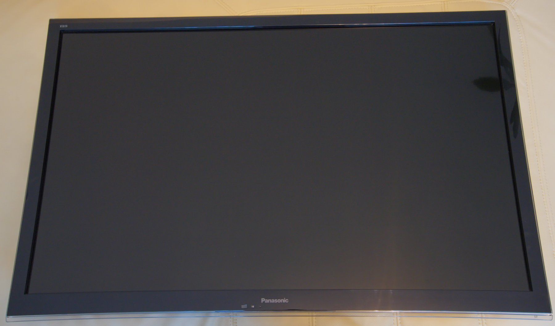 Panasonic Fernseher: 42" PANASONIC TX-L42E5, IPS, FullHD – Gebraucht aus Montreux von _Dan 1