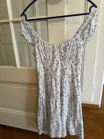 Robe fleurie Hollister, taille XS