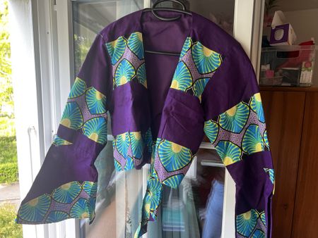 Butterfly-Crop Top im Afro-Style (Handgemacht!)