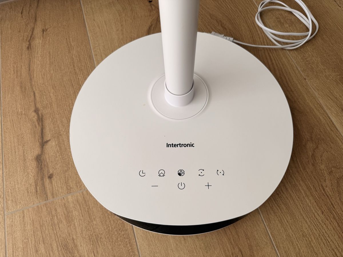 Ventilatori: INTERTRONIC Standventilator | inkl. Garantie mit Beleg – Nuovo (secondo la descrizione) da Müllheim Dorf venduto da GTOmerV 1