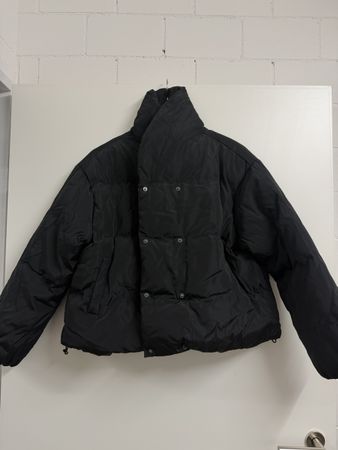 NEW MOTEL Puffer Jacket black
