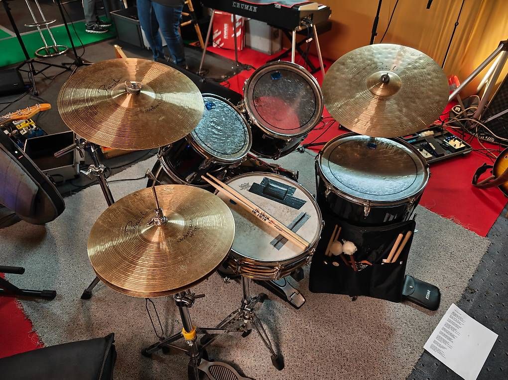 Strumenti musicali: Schlagzeug – Usato da Oberburg venduto da Wengaboy89 3