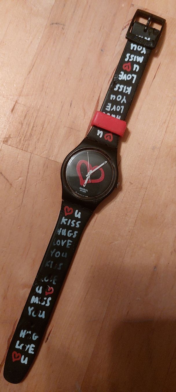 Swatch Orologi: Swatch Uhr Valentinstag Special – Usato da Brislach venduto da ericCH 1