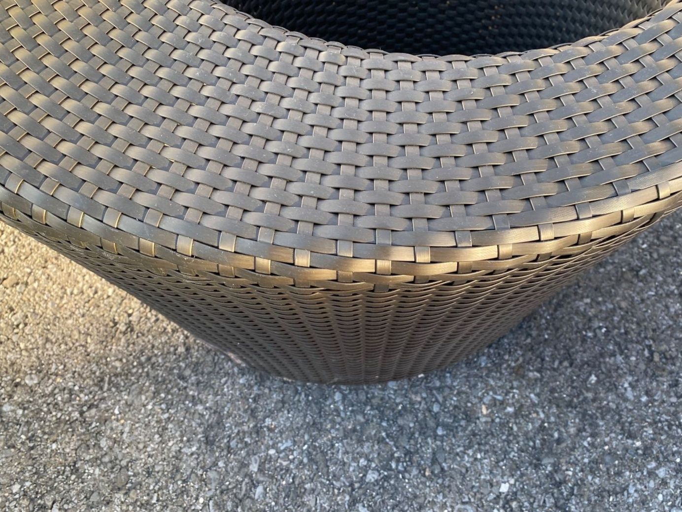 Dedon Tavoli: Dedon Table de terase rotative – Nuovo (secondo la descrizione) da Apples venduto da the_7jtf 1