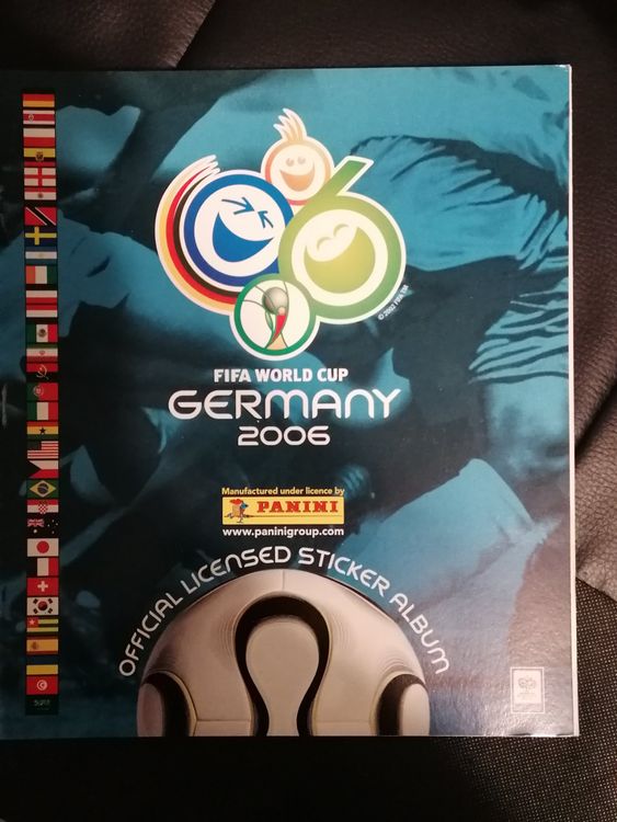 Panini Albums: Panini WM 2006 Sammelheft + 480 Bilder zum Selbereinkleben – D'occasion à Balsthal par roh_dt72