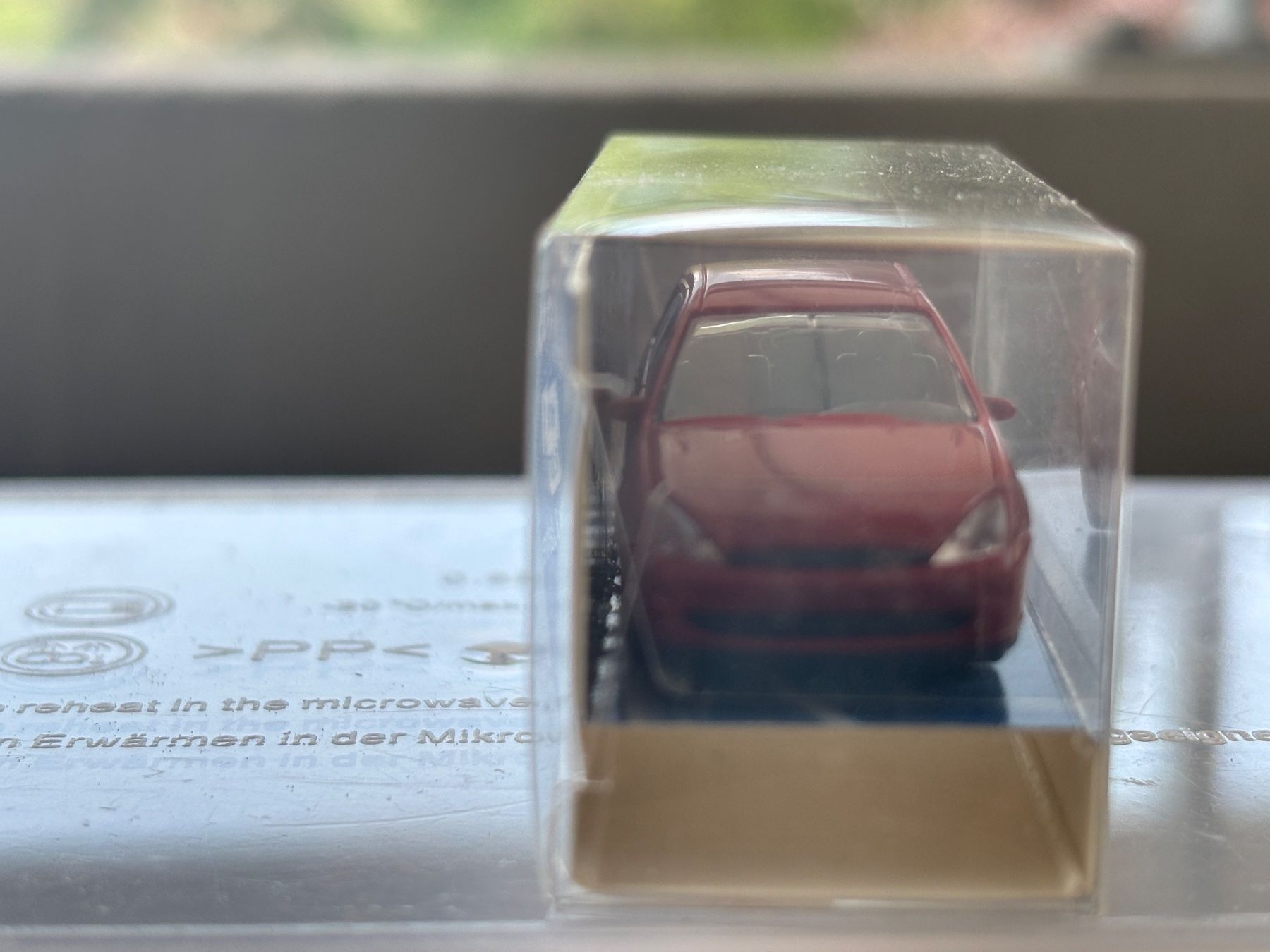 Rietze Modellini d'auto: Rietze Ford Focus rot in OVP – Usato da Thun venduto da BlauerKlaus 1