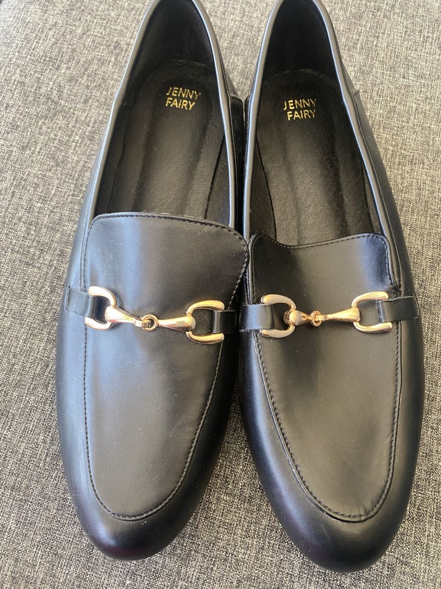 Scarpe da donna: Schuhe – Nuovo (secondo la descrizione) da Thun venduto da reb_qd7f
