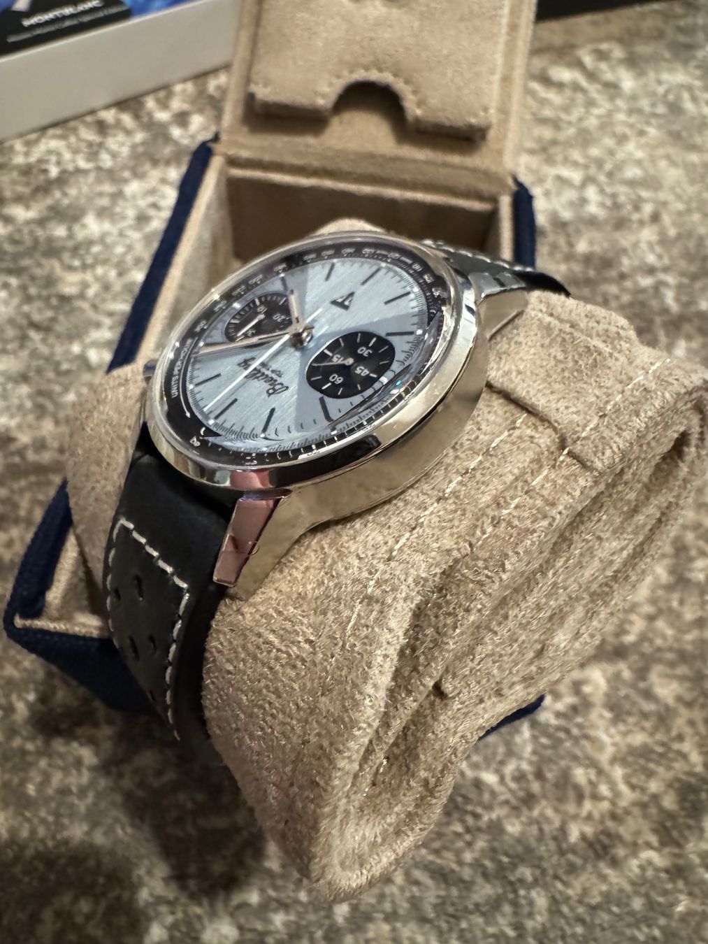 Breitling Uhren: Breitling Top Time Triumph unworn – Neu und originalverpackt aus Zürich von Watchconnaisseur 2