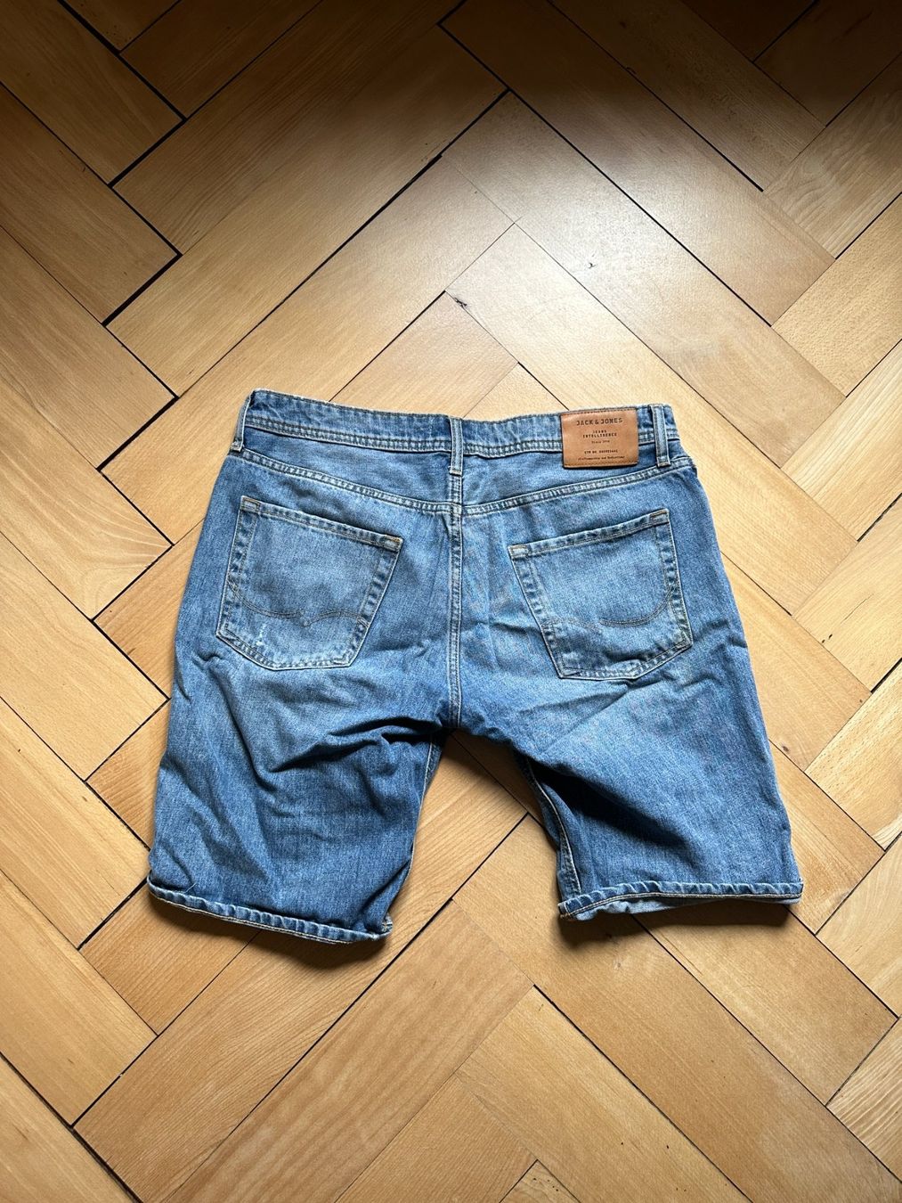Jack & Jones Jeans: JACK & JONES - Jeansshorts blau L – Gebraucht aus Zürich von Diazaio 1