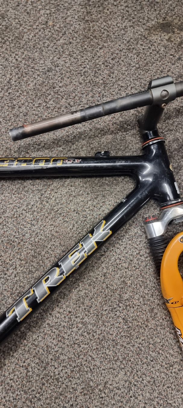 Trek Pezzi di ricambio: Trek 9800 OCLV Rahmenset  – Usato da Seon venduto da Stibinio 4