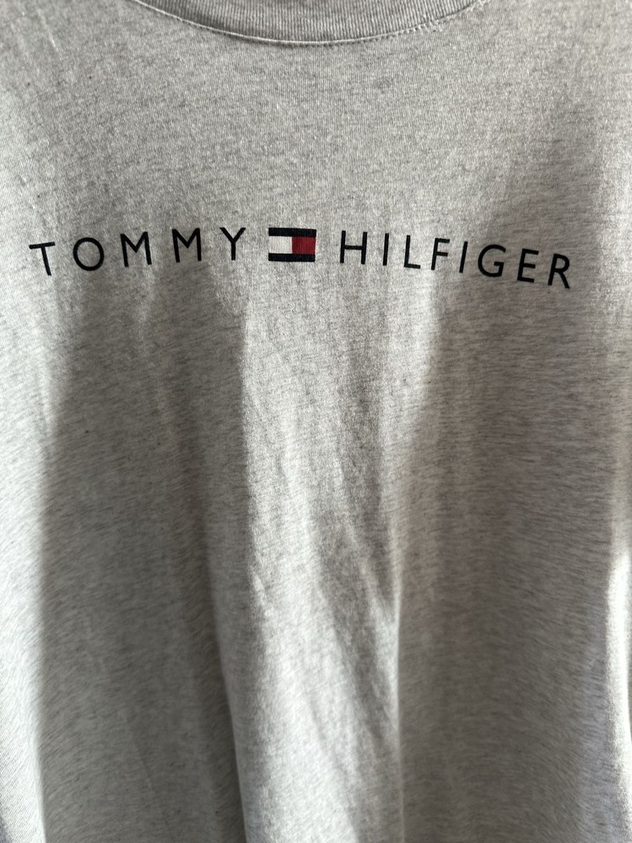 Tommy Hilfiger T-shirt: Tommy Hilfiger Tshirt – Nuovo (secondo la descrizione) da Winterthur venduto da su_4assd 1