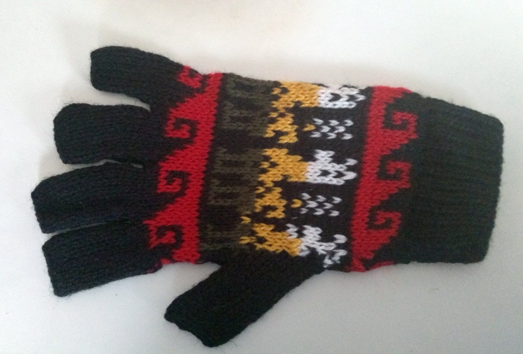 Handschuhe & Handstulpen: Alpaka-Handschuhe von Peru_A – Neu und originalverpackt aus Romanshorn von Octa27