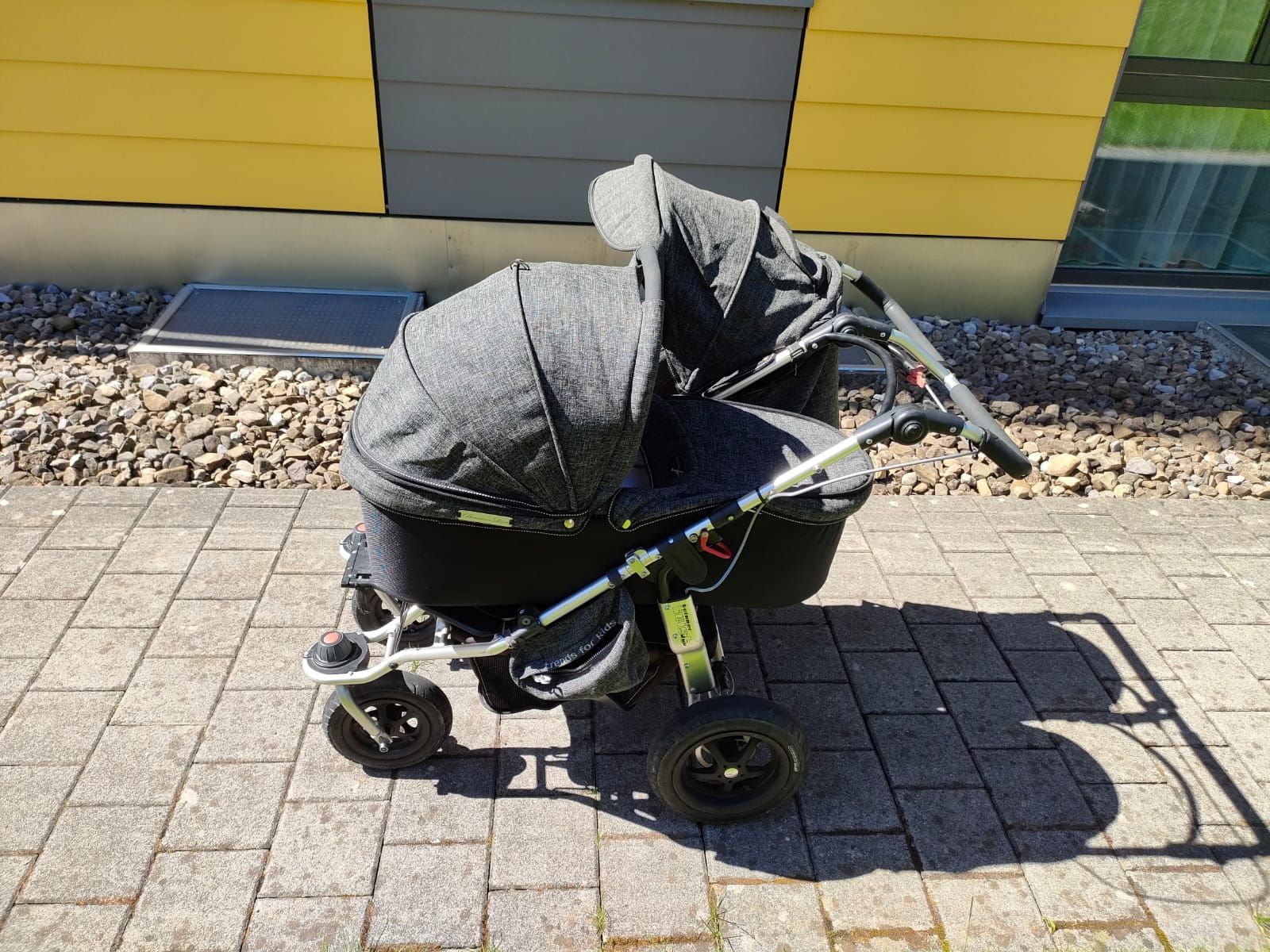 Tfk Carrozzine: Geschwisterwagen – Usato da Einsiedeln venduto da baumrinde44 2