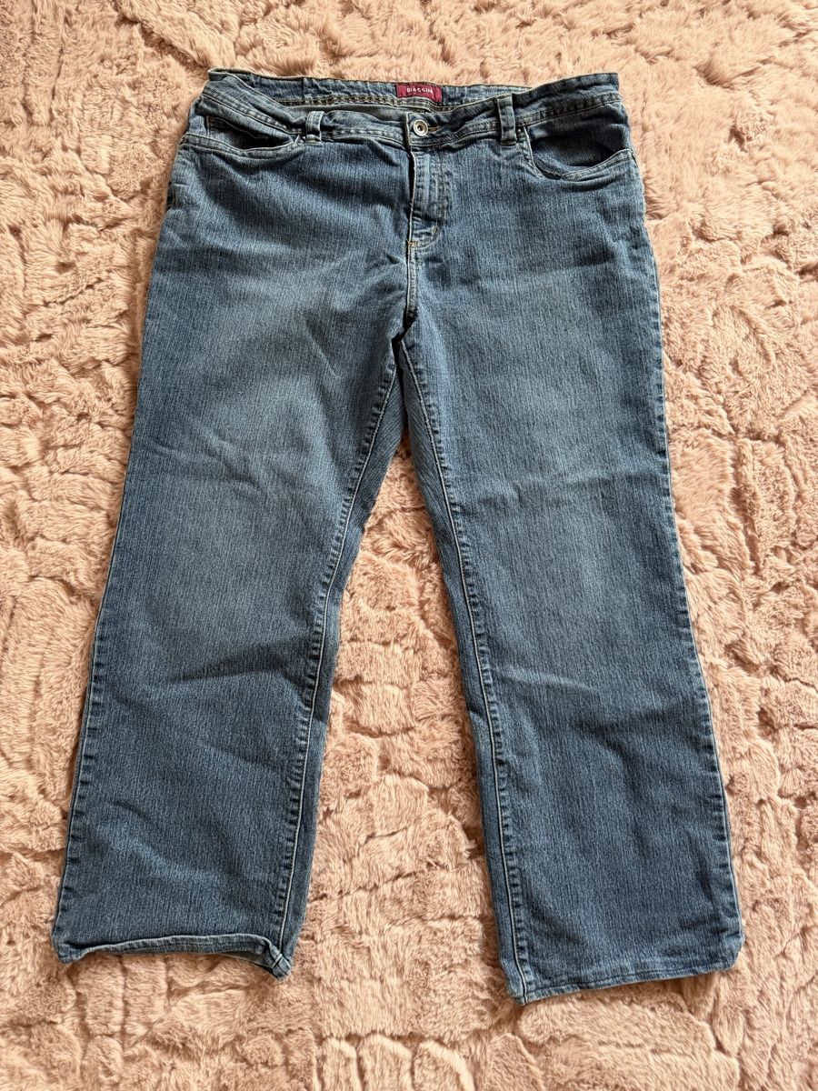 Jeans: Charles Vögele Jeans, Sandra, Grösse 50 – Usato da Mosnang venduto da Dojajolele