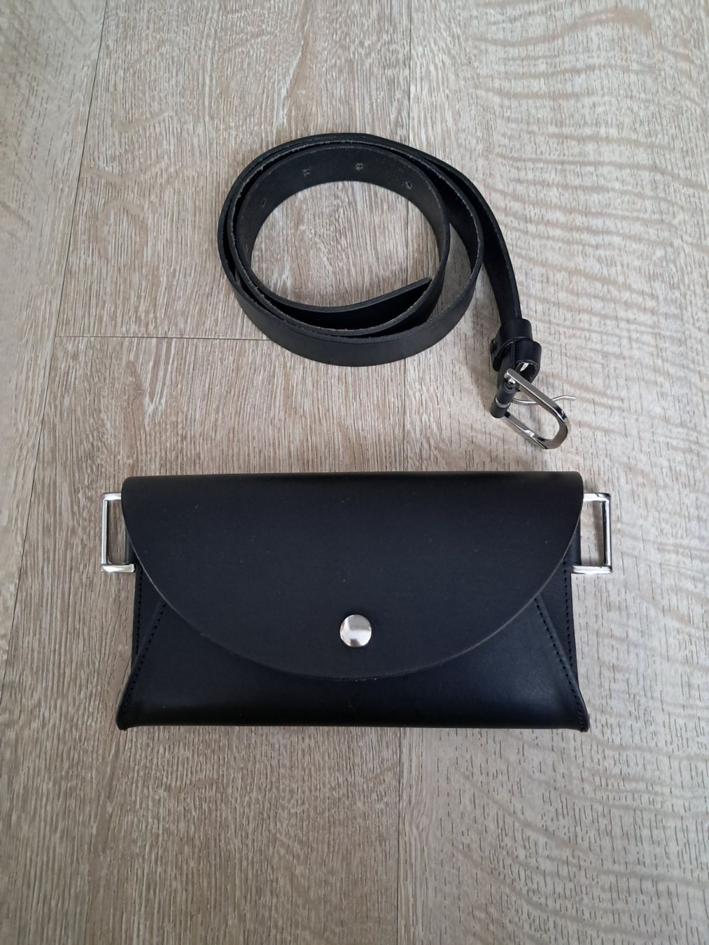 Cos Taschen: COS leader pocket bag Gr. M/L – Gebraucht aus Basel von liz_nqr9 8