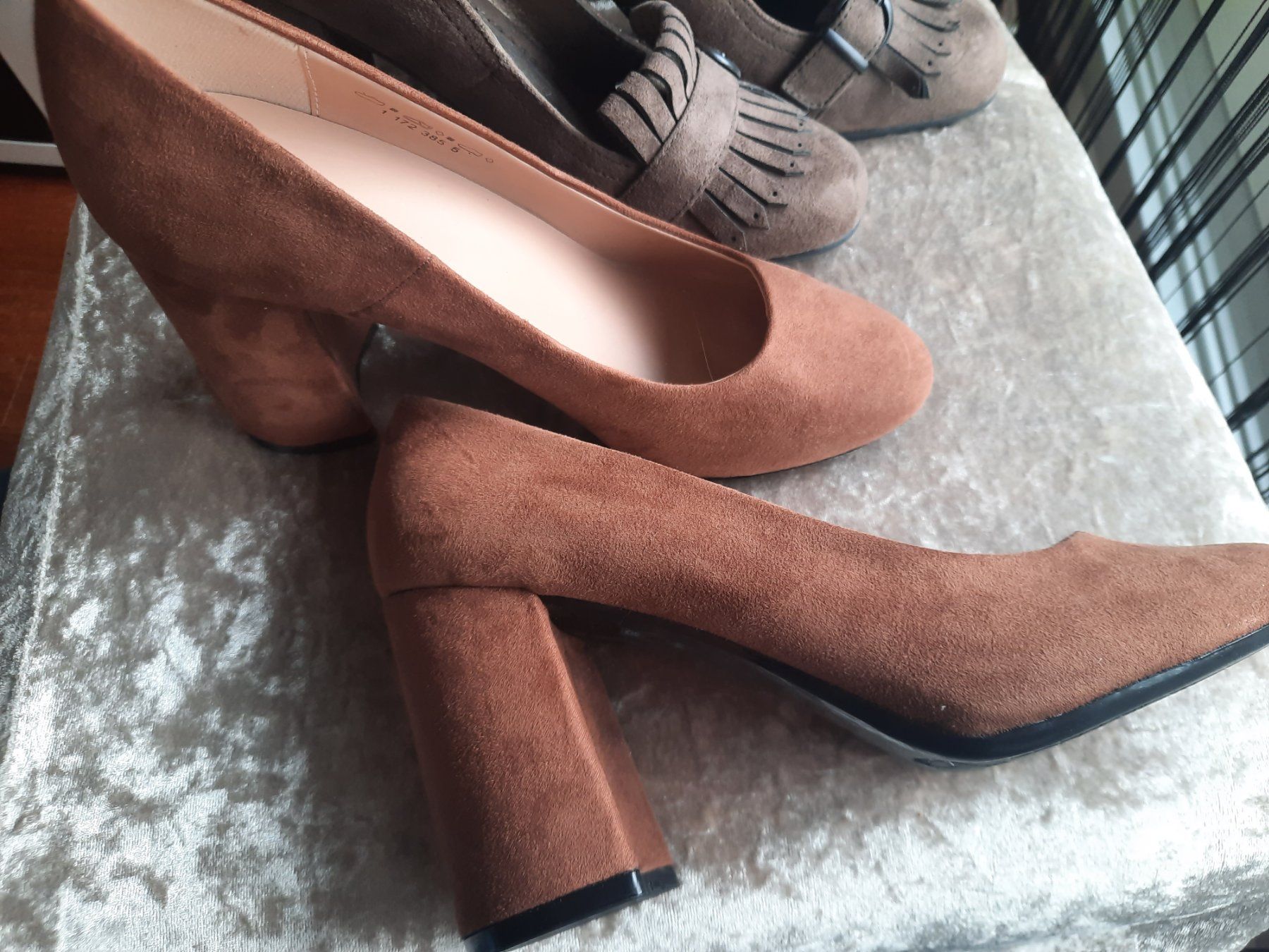 Graceland Scarpe da donna: 2 Paar Damen Schuhe Gr 38 – Nuovo (secondo la descrizione) da Buchs SG venduto da miska01 1