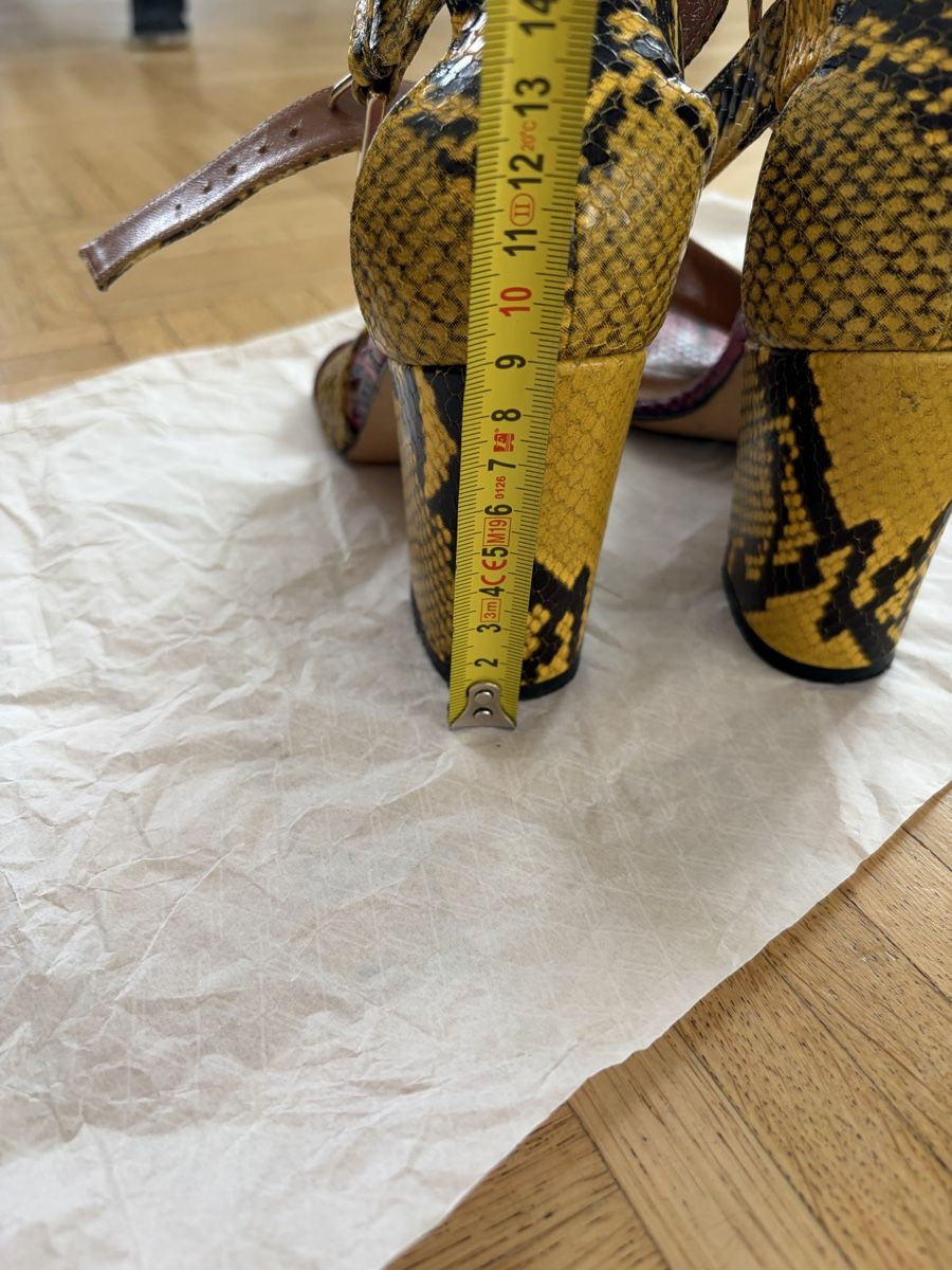 Chaussures femmes: Paris Texas sandals 38 – D'occasion à Baar par ViennaG 1
