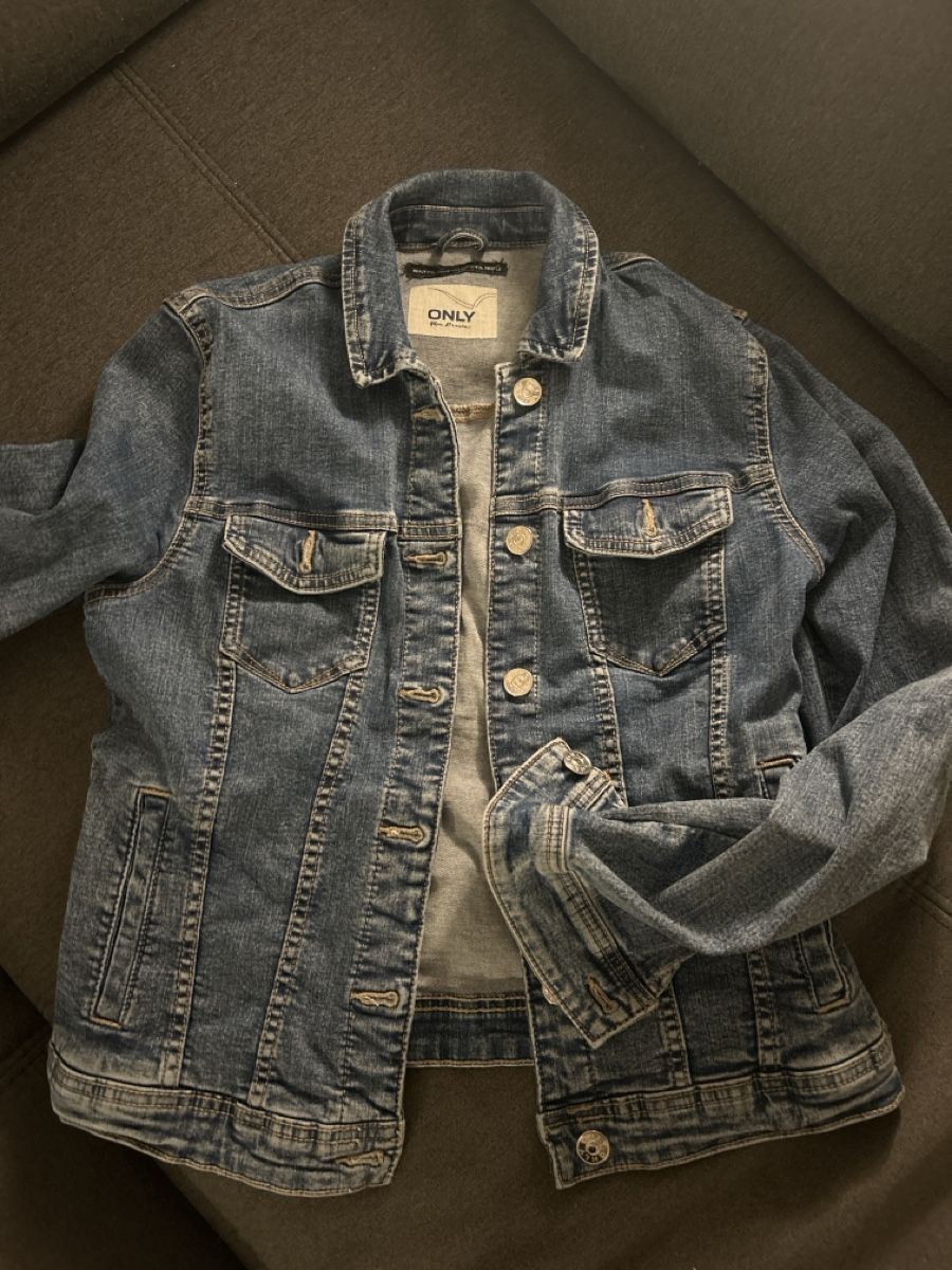 Only Giacche: Jeansjacke, Gr. M, ONLY – Nuovo (secondo la descrizione) da Savognin venduto da Miss-Baerbl