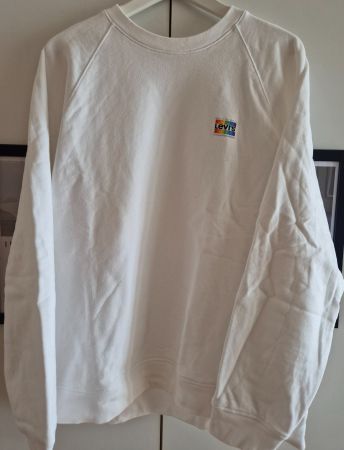 Levis Sweatshirt Pride Collection