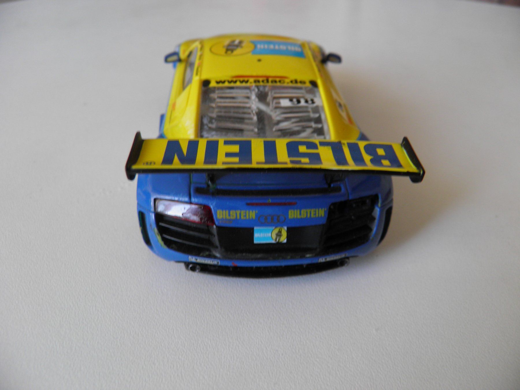 Carrera Modellini d'auto: Carrrera EVO Audi R8 LMS – Usato da Lachen SZ venduto da Hojasuka 2