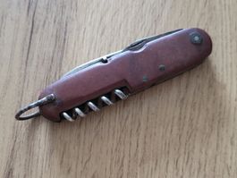 Taschenmesser mit Korkenzieher und Klinge, gebraucht