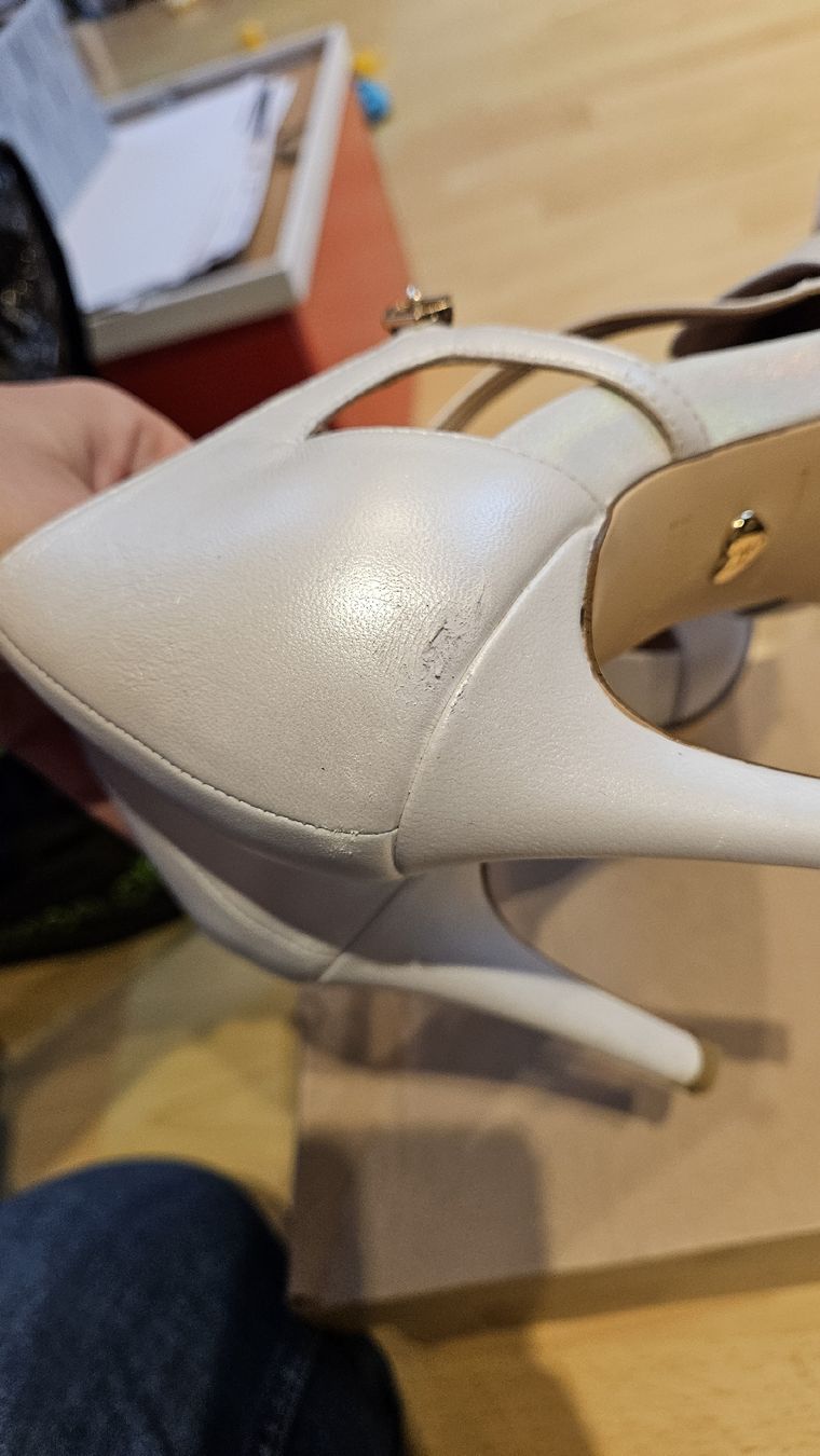 Tamaris Damenschuhe: Hochzeitsschuhe Tamaris Gr. 39 – Gebraucht aus jona von ricrac10 7
