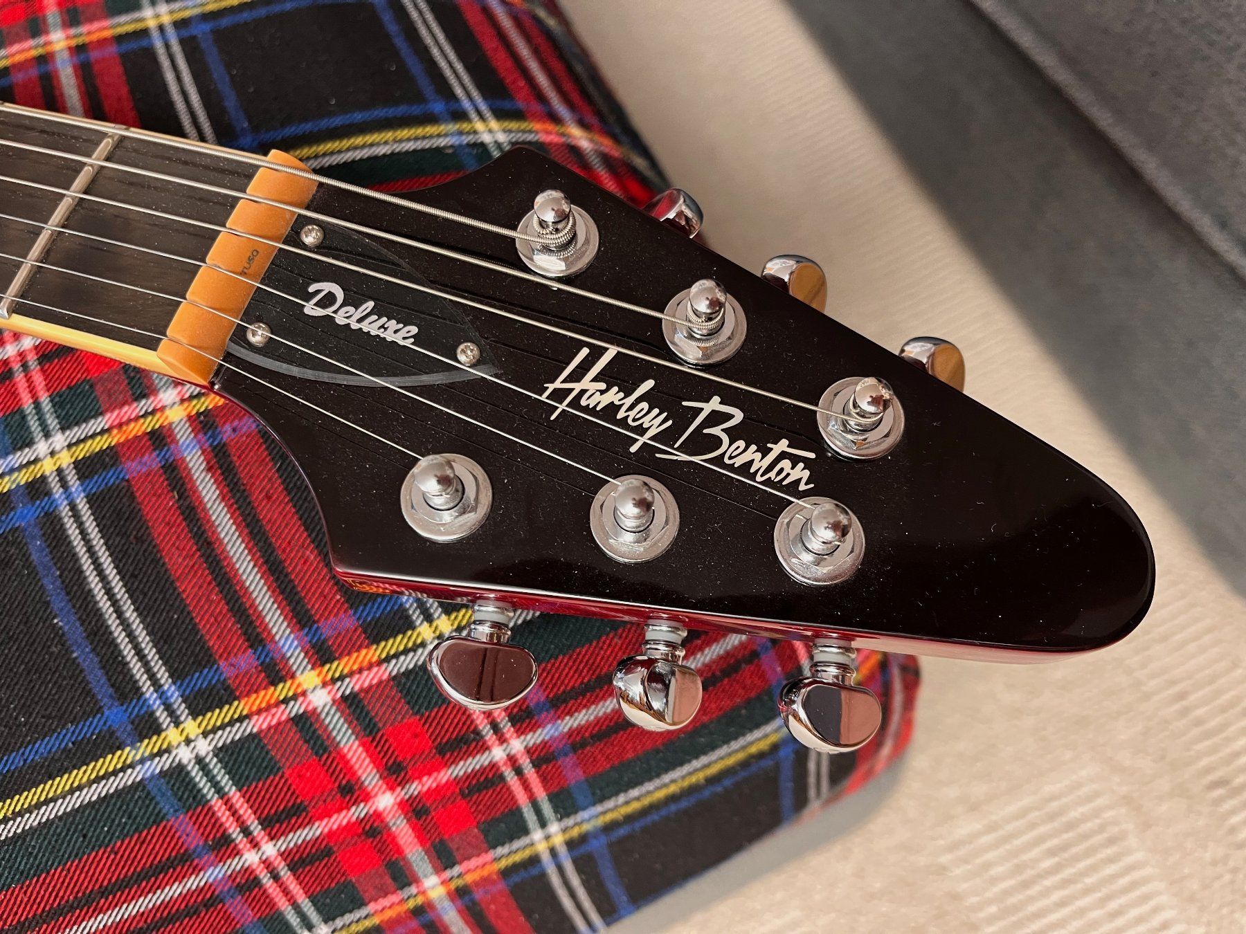 Harley Benton Strumenti musicali: Harley Benton BM-75 Trans Red – Usato da Uster venduto da Wergra 3