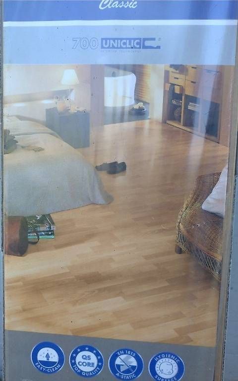 Alle Werkzeuge: Paneele QuickStep, braun, Click-System – Gebraucht aus Niederlenz von Blissmas 2