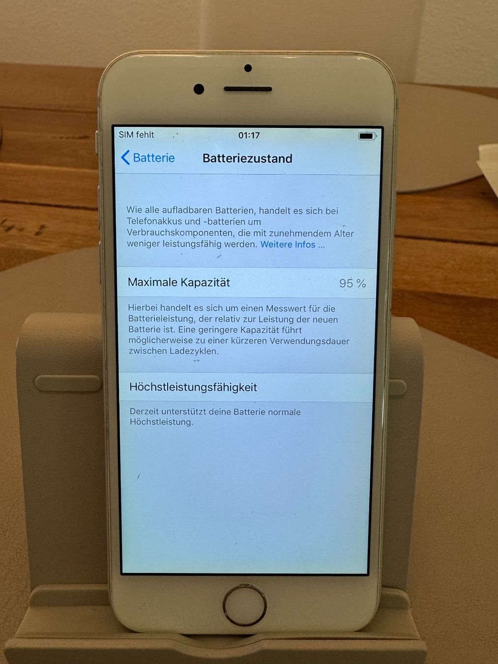 Apple Telefoni cellulari / Smartphones: iPhone 6 mit 95% Akku Kapazität – Usato da Adliswil venduto da Busys 2