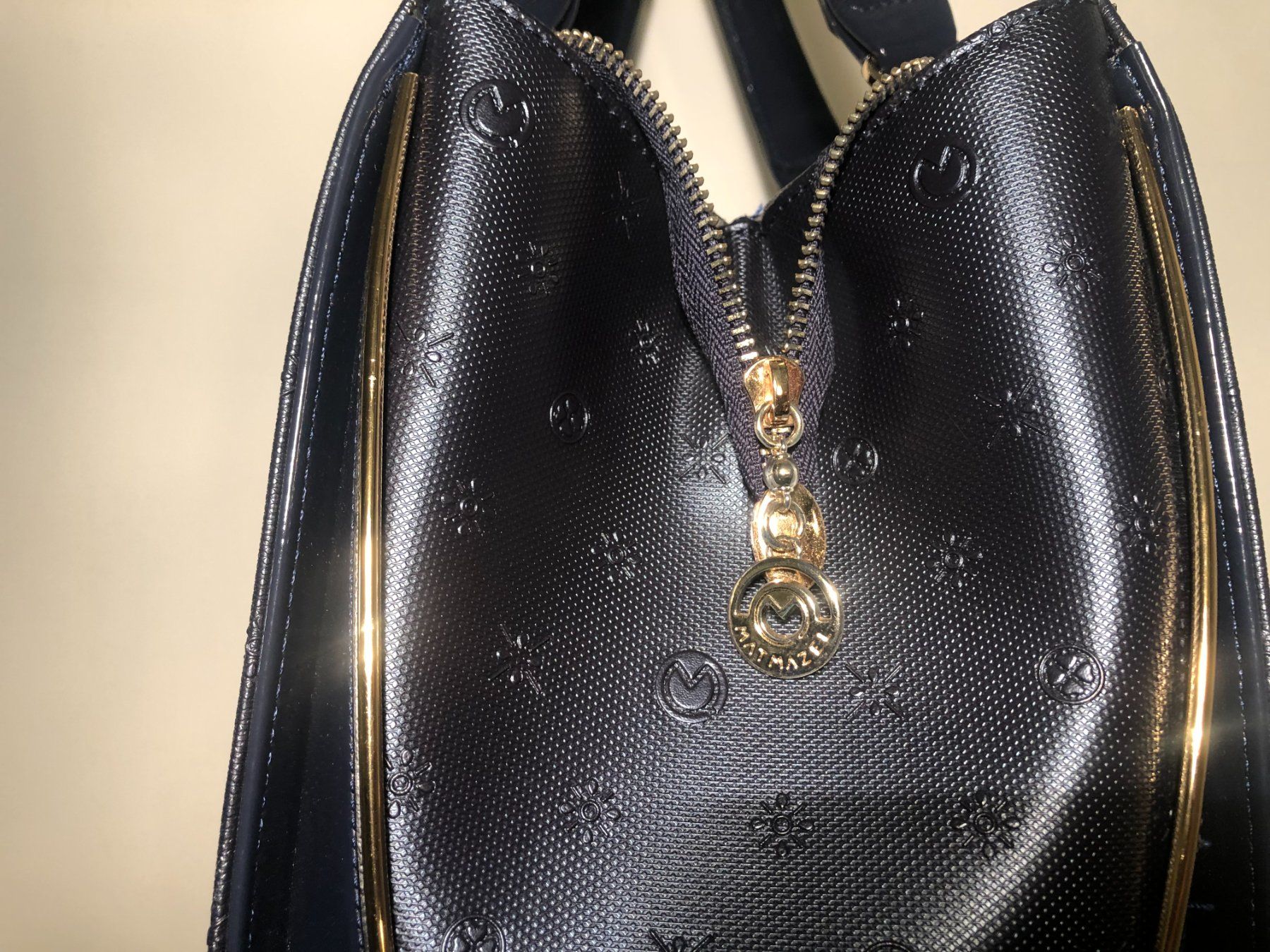 Borse da donna: Wunderschöne Damen Handtasche, blau, Matmazel – Usato da Hünenberg See venduto da dustein 4
