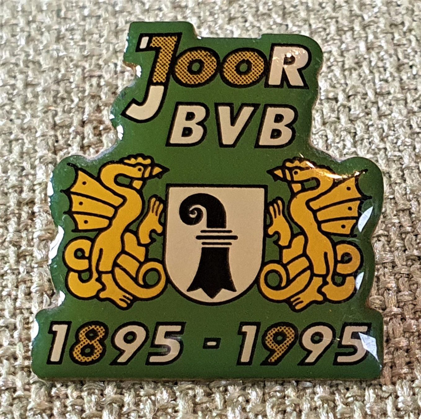 Plaketten & Abzeichen: E433 - Pin Basler Verkehrsbetriebe BVB – Gebraucht aus Reinach BL von Boston-Verkauf