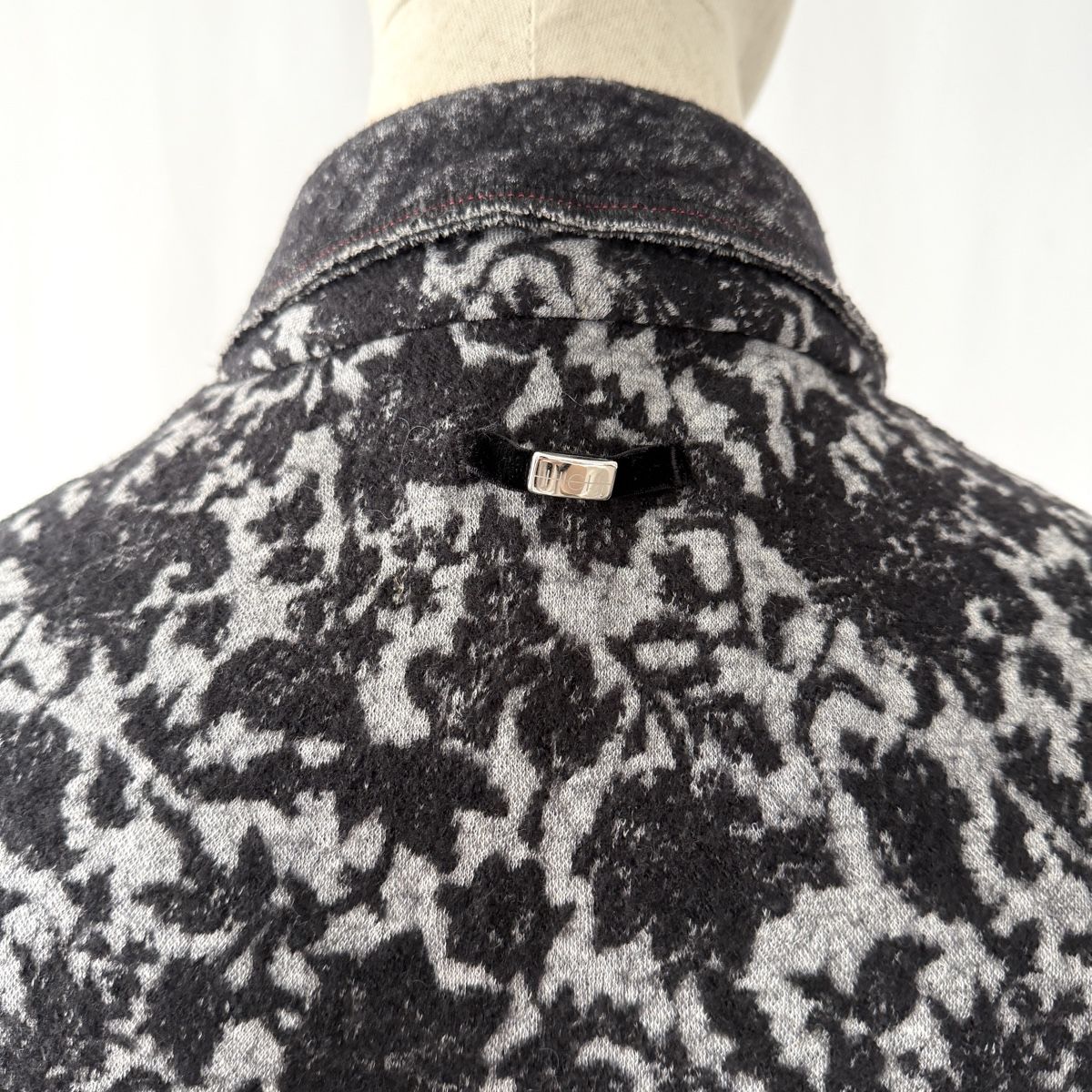 High Giacche: HIGH Everyday Couture Jacket – Nuovo (secondo la descrizione) da Emmen venduto da Colette-Juliette 6