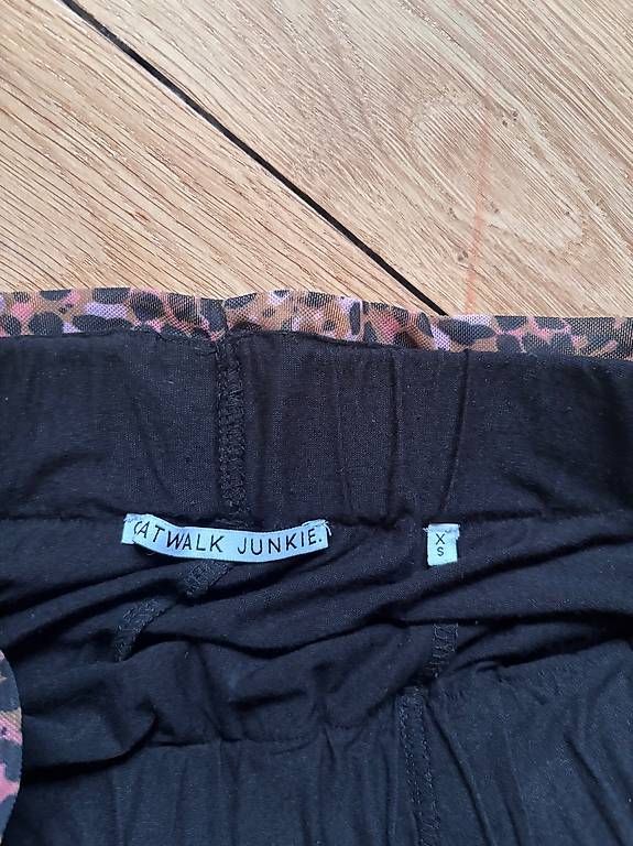 Gonne: Rock von Catwalk Junkie in S – Usato da Bern venduto da viddra 3