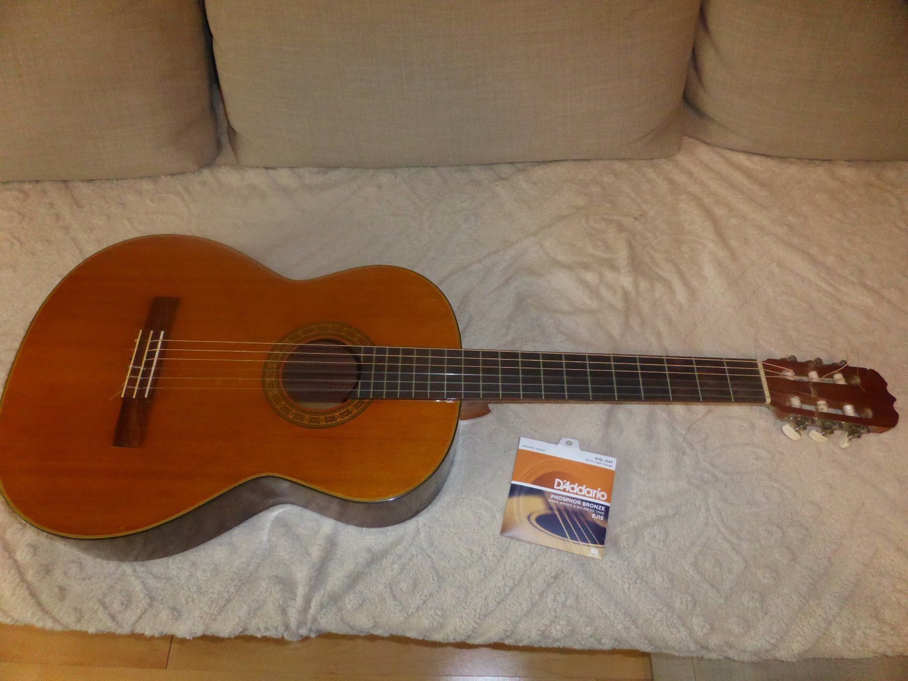 Strumenti musicali: KLASISCHE GITARRE 1m. – Usato da basel venduto da tama_fab 5