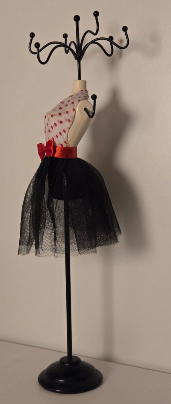 Portagioie: Hübscher Schmuckständer im Tutu-Design – Usato da Rheinsulz venduto da Gilea 3