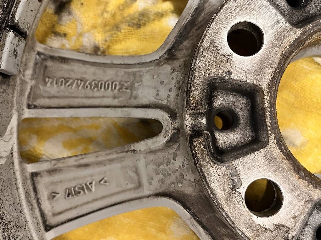 Cerchioni: BMW 3er Alufelgen  – Usato da Calfreisen venduto da ramona1306 3