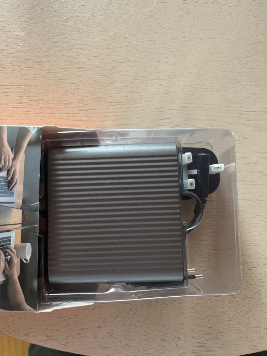 Batterie: Powerbank Hyperjuice 245 W – Nuovo (secondo la descrizione) da Obfelden venduto da maxime.hartmann 2