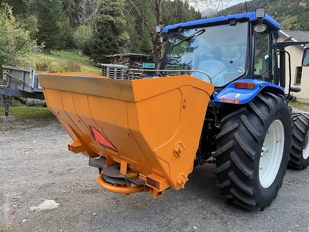 Tutte le macchine: Salatrice – Usato da Campo (Blenio) venduto da M.B.95