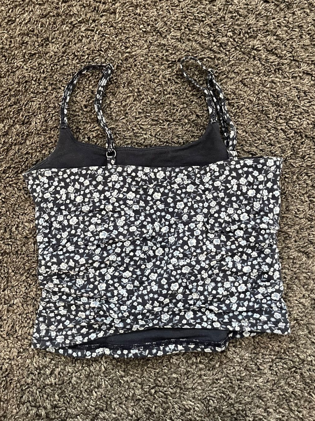 Hollister Top: Sommer Top Hollister – Usato da Rain venduto da Rasala3 1