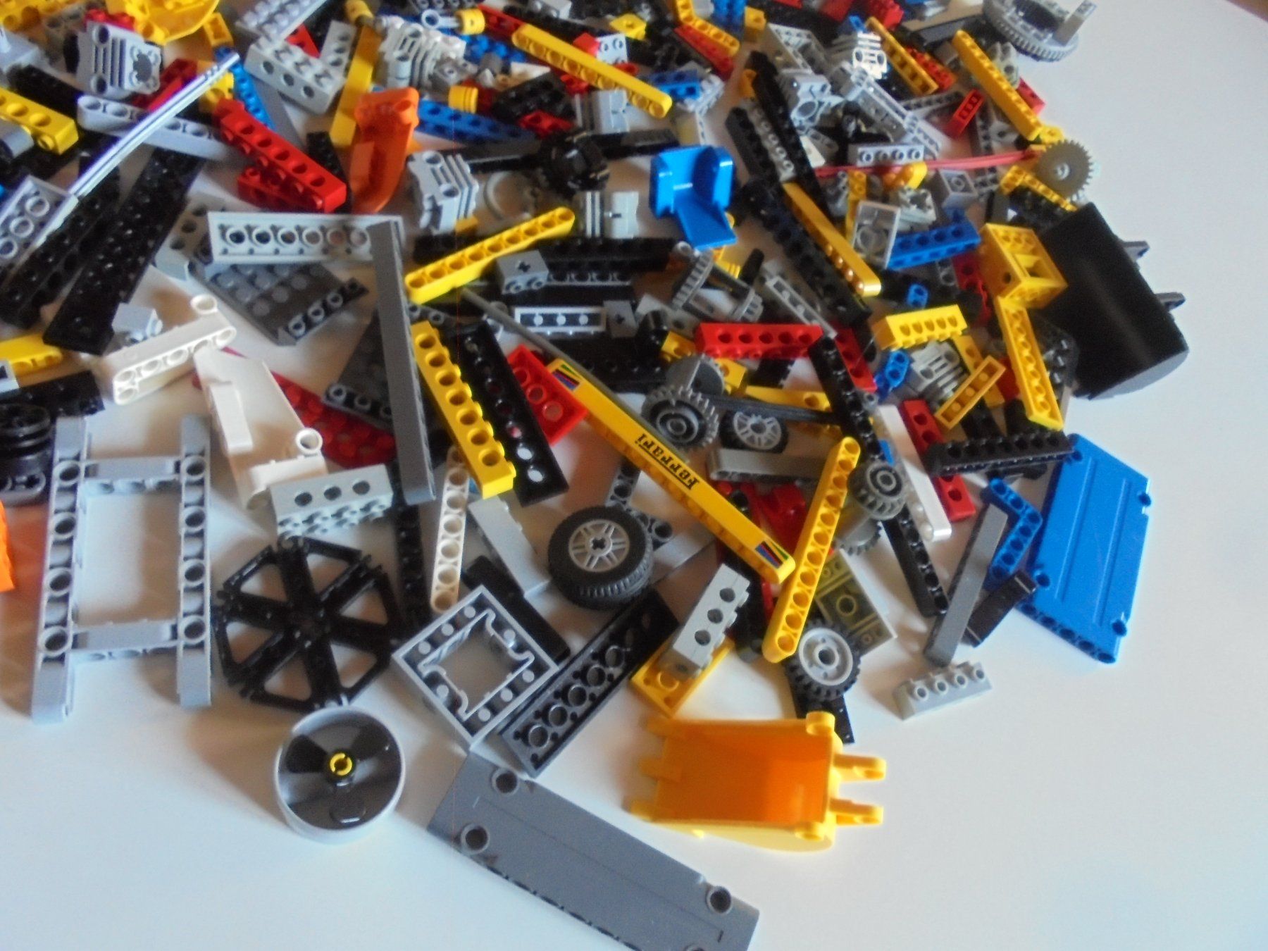 Lego Giocattoli: LEGO - DIVERSE - TECHNIK - ERSATZ - TEILE – Usato da Gelterkinden venduto da ajdt4 1