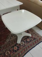 Herziger Salontisch in Weiss