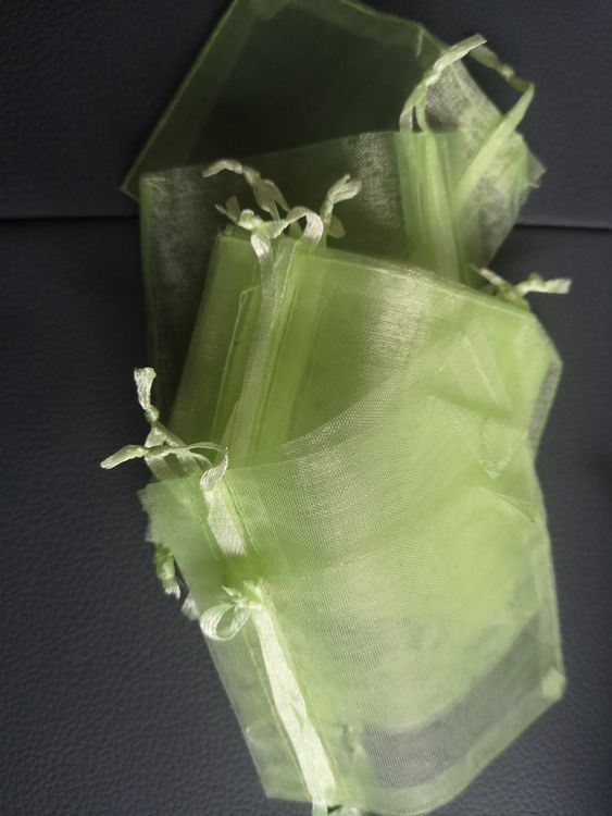 50 Organza-Beutel 9x12 Cm – Ideal Für Konfekt, Gastgeschenke, Hochzeit, Taufe Oder Party, Dunkelgrün