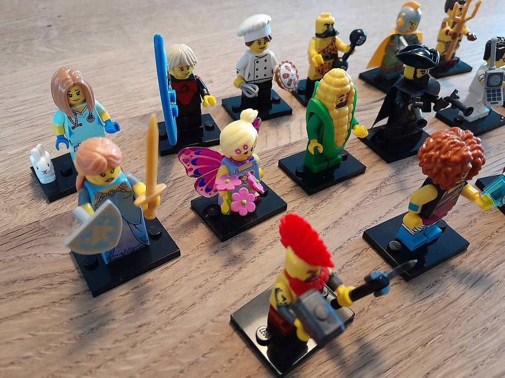 Lego Spielzeuge: Lego minifigures série 17 – Gebraucht aus Bercher von tonicee 2