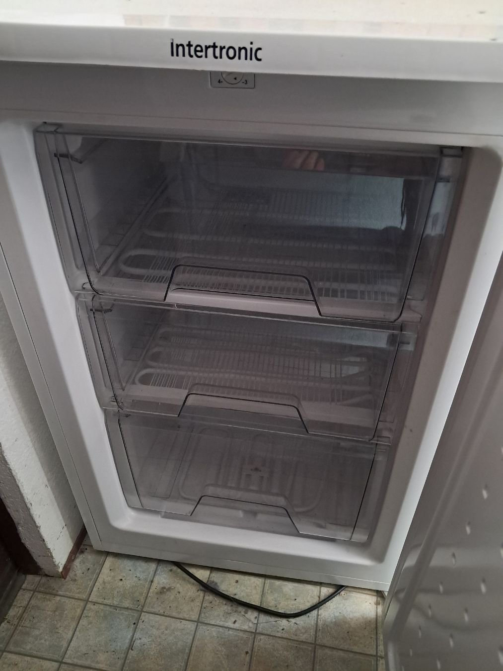 Congelatori: Gefrierschrank – Usato da Bözen venduto da bla_ypl6 1