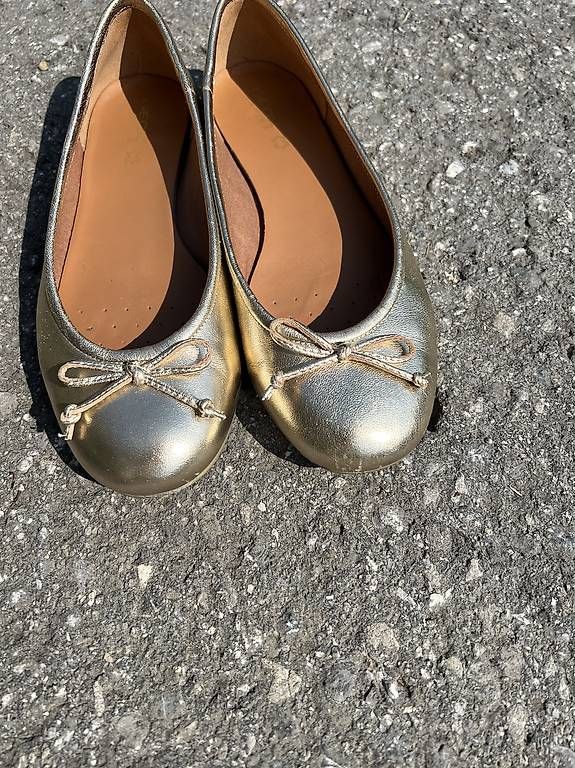 Scarpe da donna: Geox Ballerina 37 – Usato da Herisau venduto da Usuperman 1