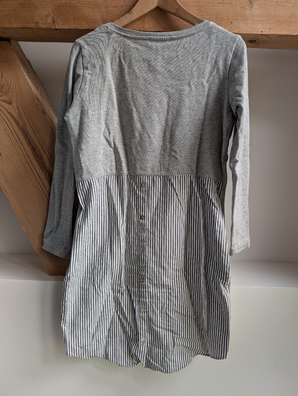 Esprit Robes: Esprit Pullikleid Grau/Weiss/Blau Gr. S – D'occasion à Döttingen par se-ra 1