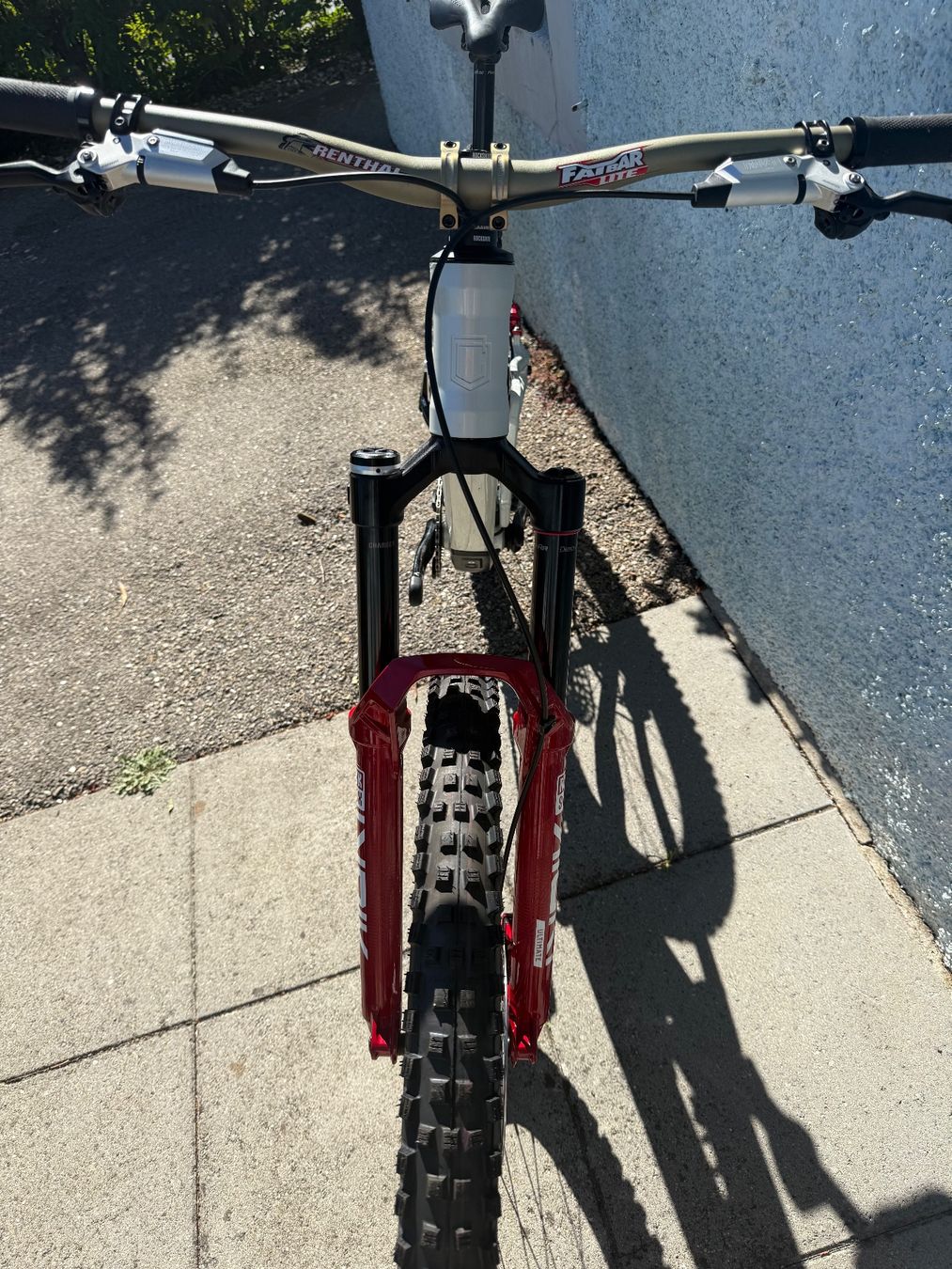 Commencal Velos: Commencal Meta v5 – Gebraucht aus Montalchez von lis_fq58 3
