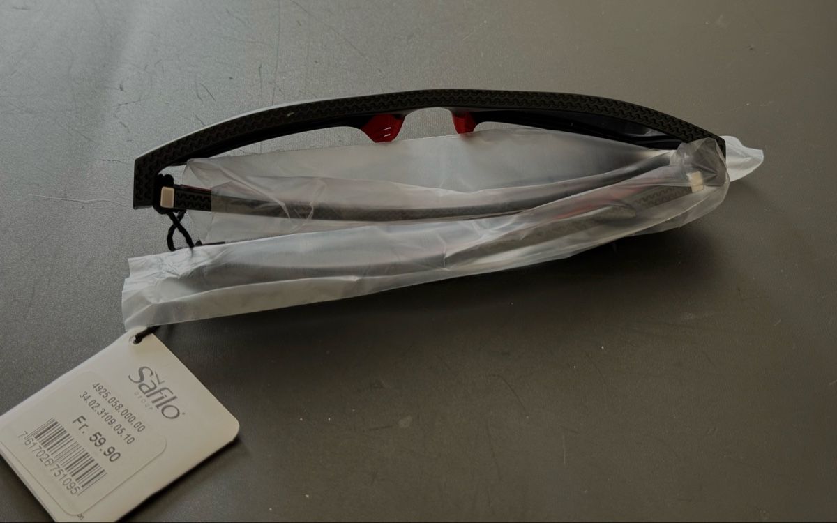 Polaroid Brillen & Gläser: Sonnenbrille – Neu und originalverpackt aus Thalwil von MB-7 1
