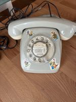 Analoges Wählscheibentelefon grau  - Vintage